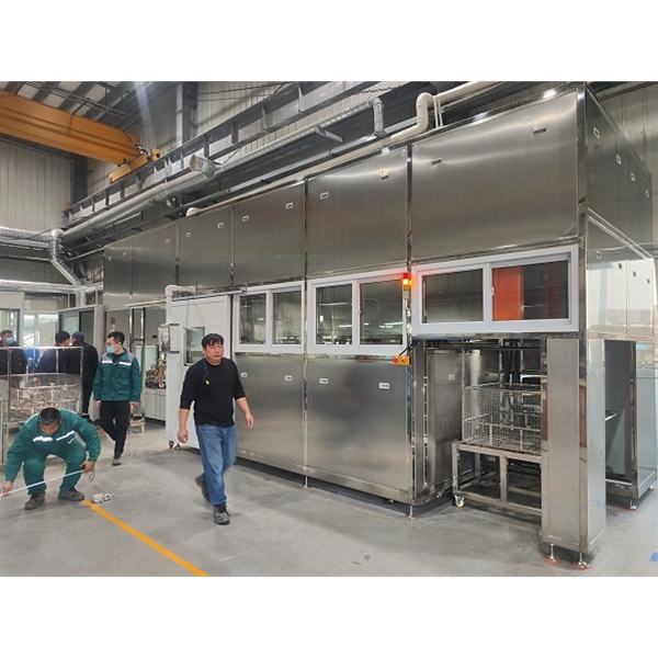 多槽超聲波清洗設(shè)備